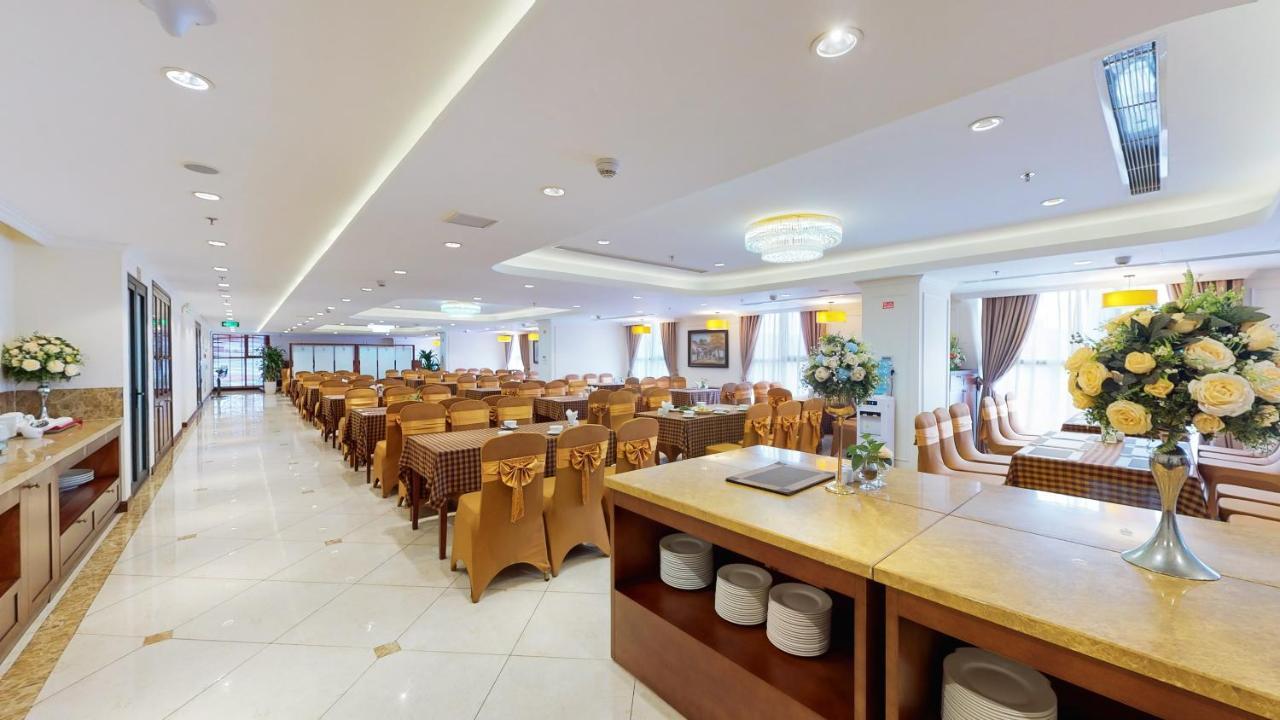 Cau Giay Hotel - By Bay Luxury Hanoï Extérieur photo