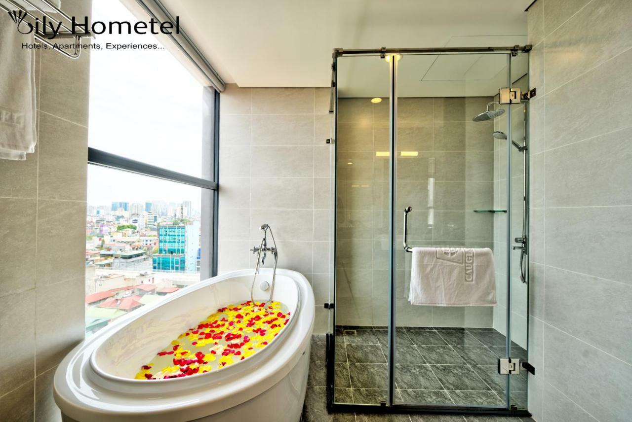Cau Giay Hotel - By Bay Luxury Hanoï Extérieur photo